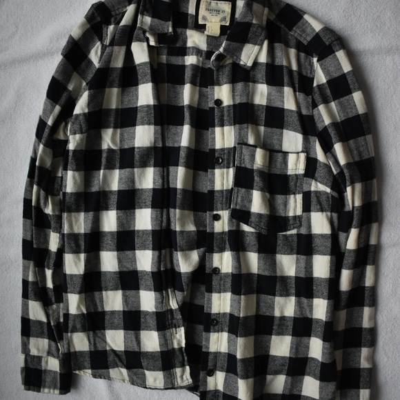 Forever 21 flannel - Picture 7 of 7